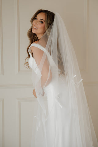 Bow-Adorned Veil