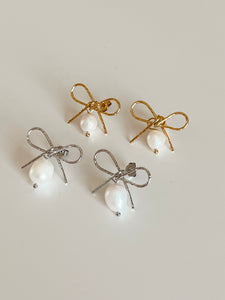 Bow Earring