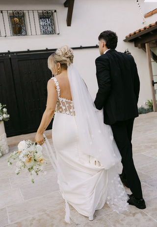 Nicole Cathedral Veil