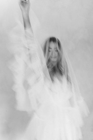 Raelene Ruffle Veil