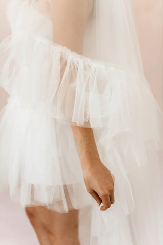 Raelene Ruffle Veil