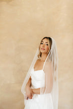 Load image into Gallery viewer, The Sophia Satin-Trim Veil
