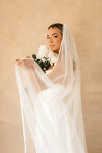 Load image into Gallery viewer, The Sophia Satin-Trim Veil
