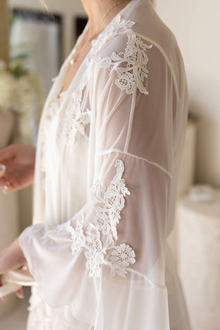 Amélie Robe- Ivory
