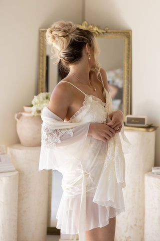 Amélie Robe- Ivory