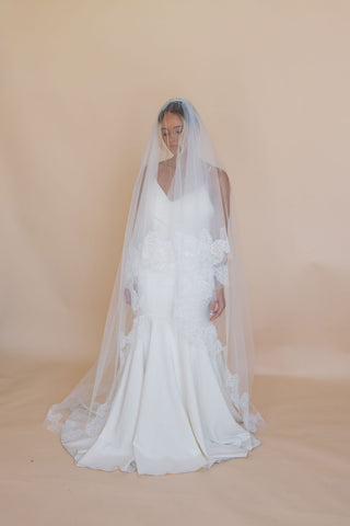 Peony Veil With Blusher