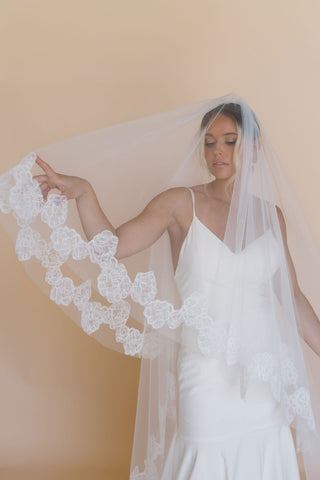Peony Veil With Blusher