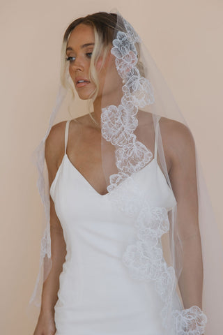 Peony Mantilla Veil