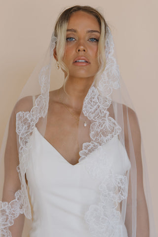 Peony Mantilla Veil