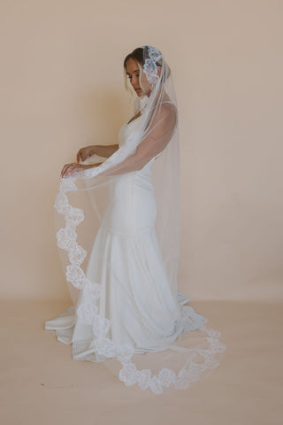 Peony Mantilla Veil
