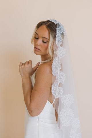 Peony Mantilla Veil