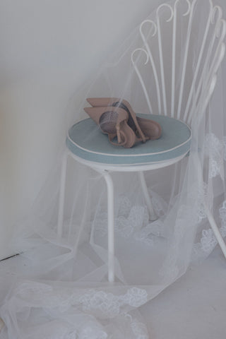 Peony Mantilla Veil