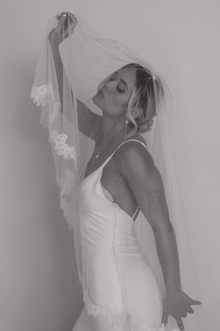 Lila Veil With Blusher
