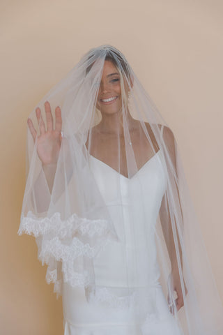 Lila Veil With Blusher