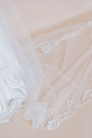 Ava Mantilla Veil
