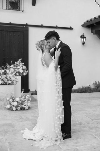Nicole Cathedral Veil