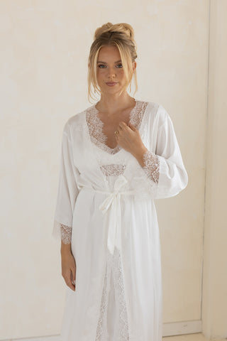Evangeline Robe