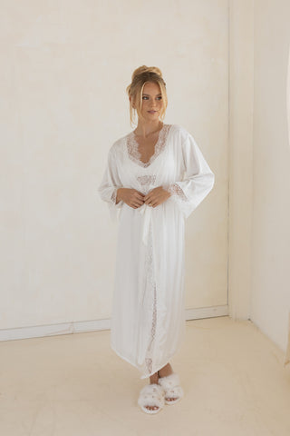 Evangeline Robe