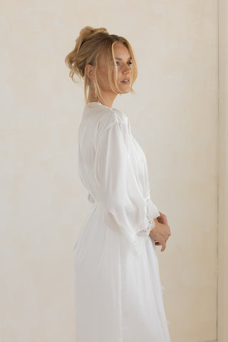 Evangeline Robe