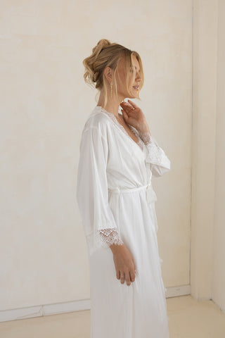 Evangeline Robe