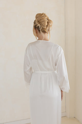 Evangeline Robe