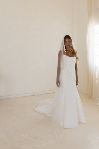 Lucia Veil