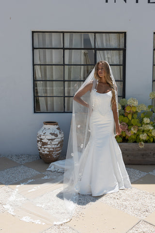 Lucia Veil