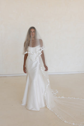 Harlow Veil