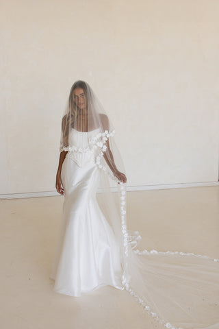 Harlow Veil