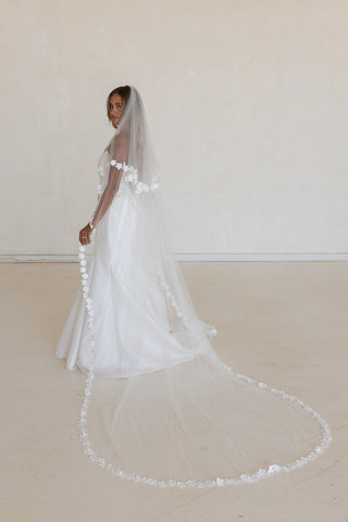 Harlow Veil