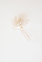 Load image into Gallery viewer, Porcelain Blossom Hair Pin

