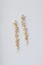 Load image into Gallery viewer, The Ritz Earring
