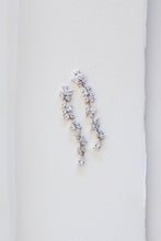 Load image into Gallery viewer, The Ritz Earring
