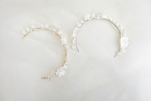 Load image into Gallery viewer, Flora Headband
