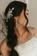 Load image into Gallery viewer, The Ritz Earring
