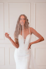 Load image into Gallery viewer, The Mindy Veil
