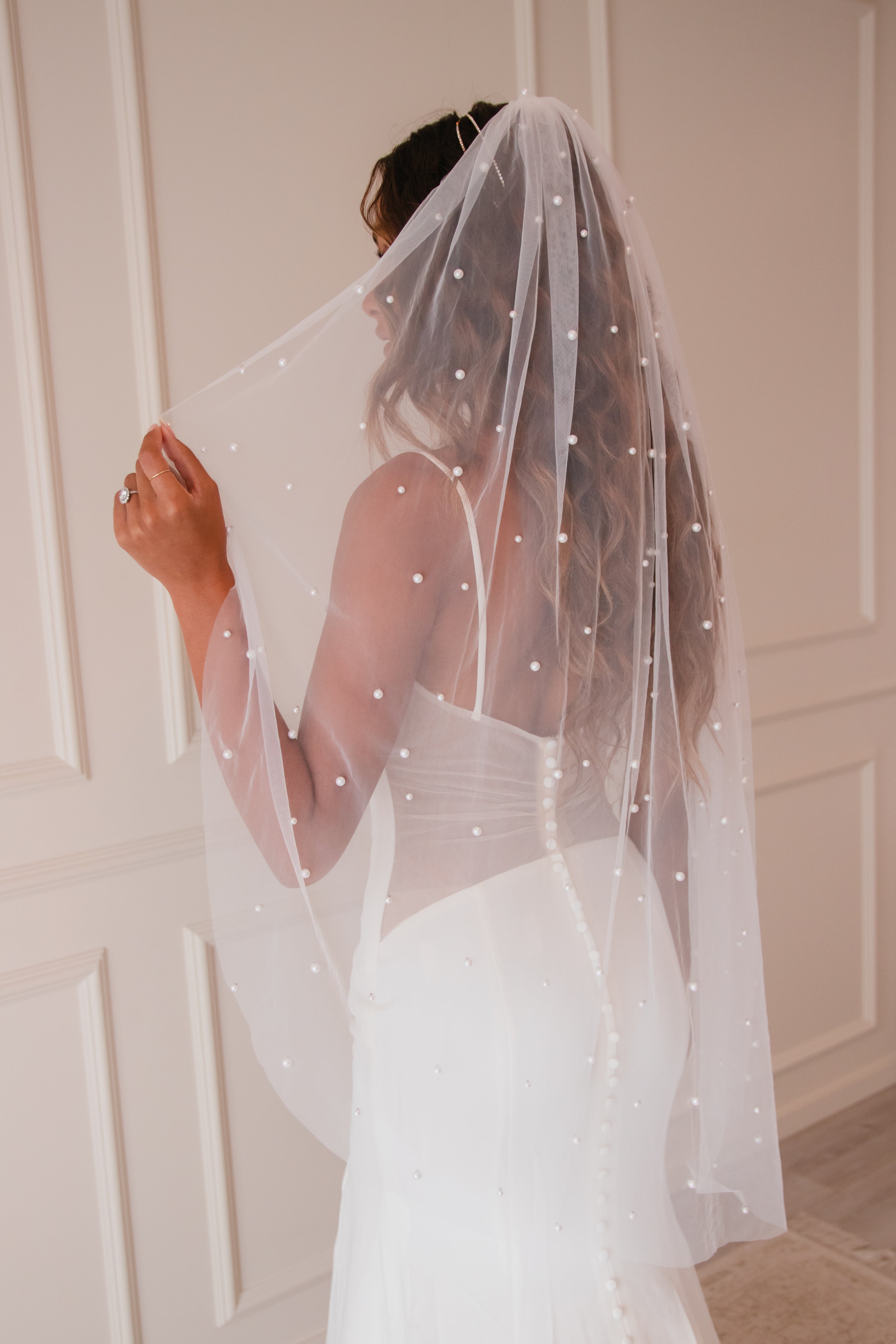 Pearl Bridal Blusher, Short Length Tulle Veils