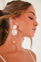 Load image into Gallery viewer, Florence Earrings
