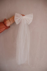 Hailey Bow