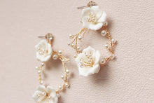 Load image into Gallery viewer, Adonis Earring
