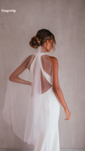 Load image into Gallery viewer, The Hannah Veil, Single Layer Tulle
