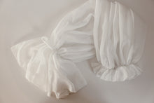 Load image into Gallery viewer, Chiffon Sleeves
