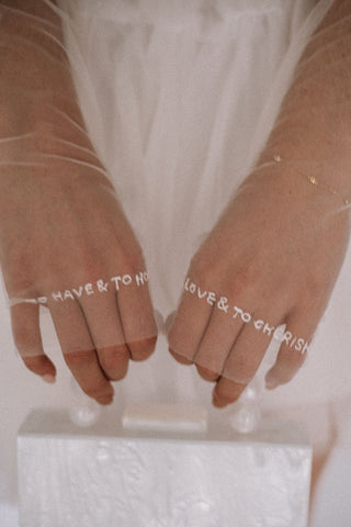 To Have and To Hold Gloves