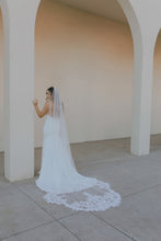 Load image into Gallery viewer, The Brittany Veil
