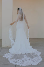 Load image into Gallery viewer, The Brittany Veil
