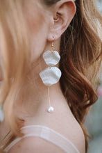 Load image into Gallery viewer, Florence Earrings
