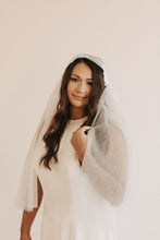 Load image into Gallery viewer, The Juliet Cap Veil
