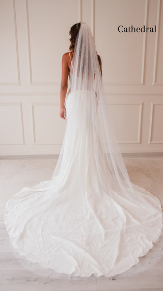 The Hailey Pearl Veil