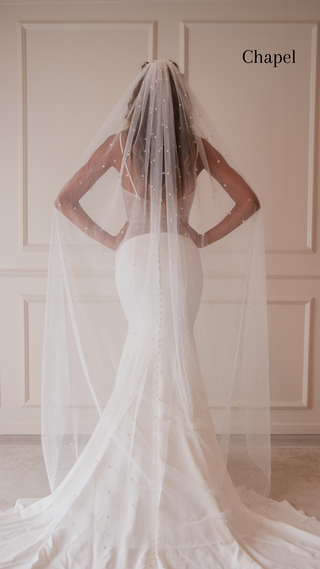 The Hailey Pearl Veil