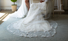 Load image into Gallery viewer, The Corina Veil
